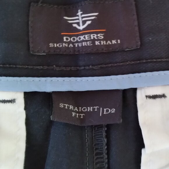 Comfortable straight pants for men, Dockers, Size - 32/29 - Picture 2 of 4